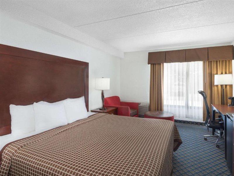Days Inn By Wyndham Geneva/Finger Lakes Exteriér fotografie